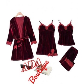 Set pijamale din catifea